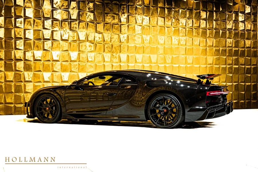 2021 Bugatti Chiron Super Sport 300+, 6/17