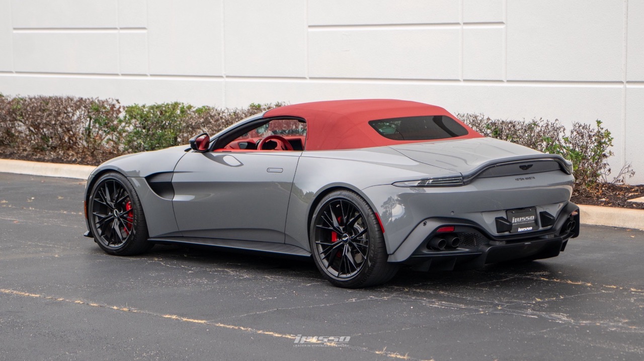 2021 Aston Martin Vantage, 2/15