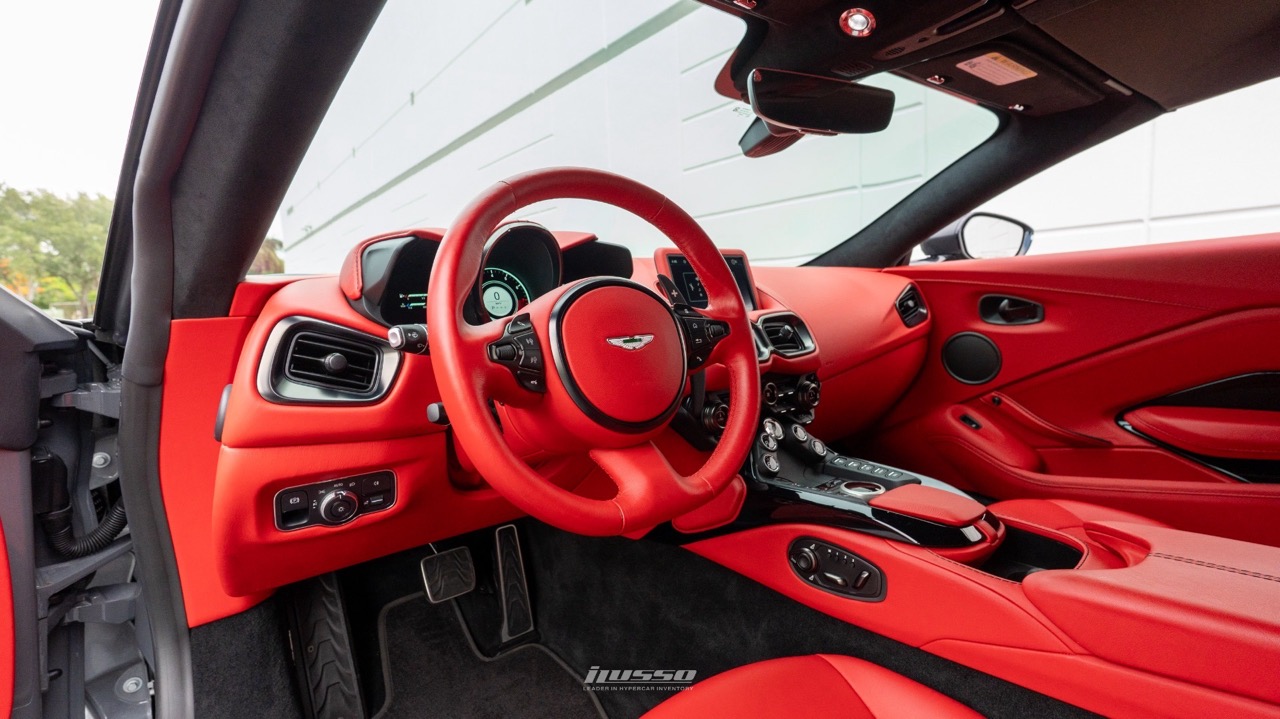 2021 Aston Martin Vantage, 9/15