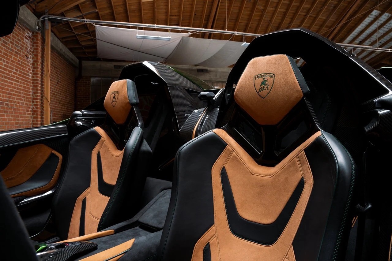 2021 Lamborghini Sián Roadster, 10/16