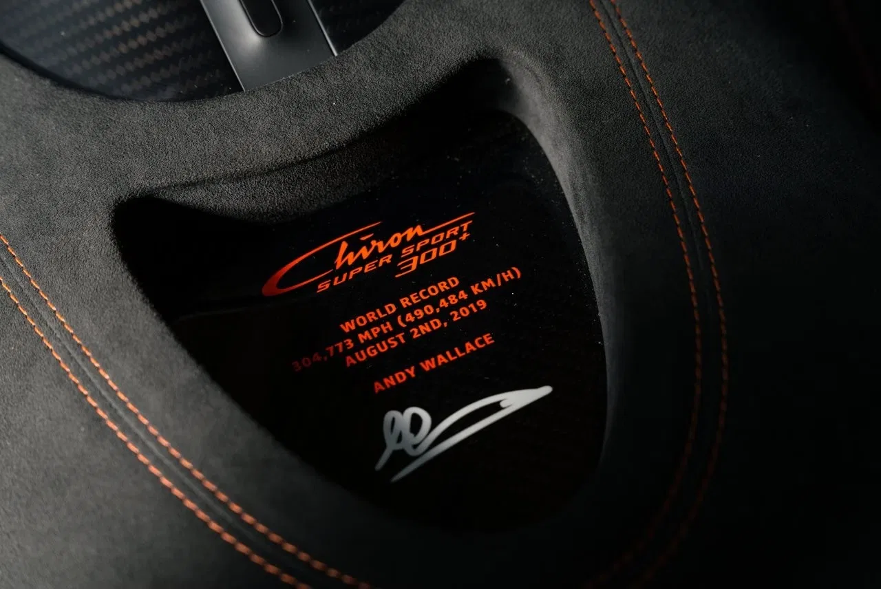 2022 Bugatti Chiron Super Sport 300+ for sale, photo 6 of 12