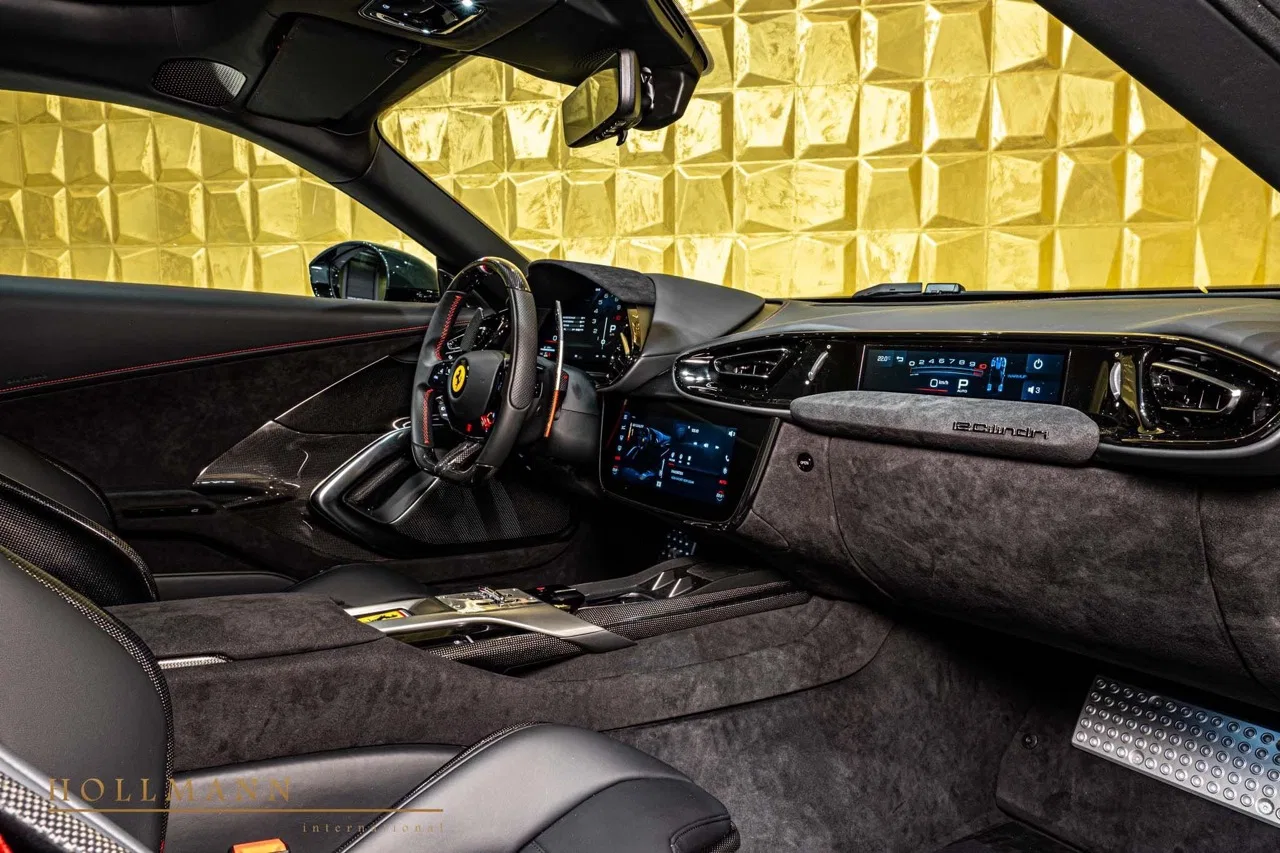 2024 Ferrari 12Cilindri interior, dashboard, Nero