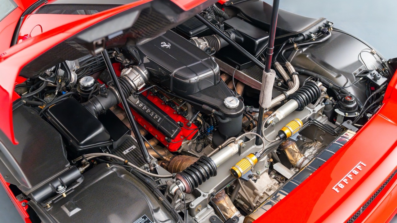 2004 Ferrari Enzo, 2/14