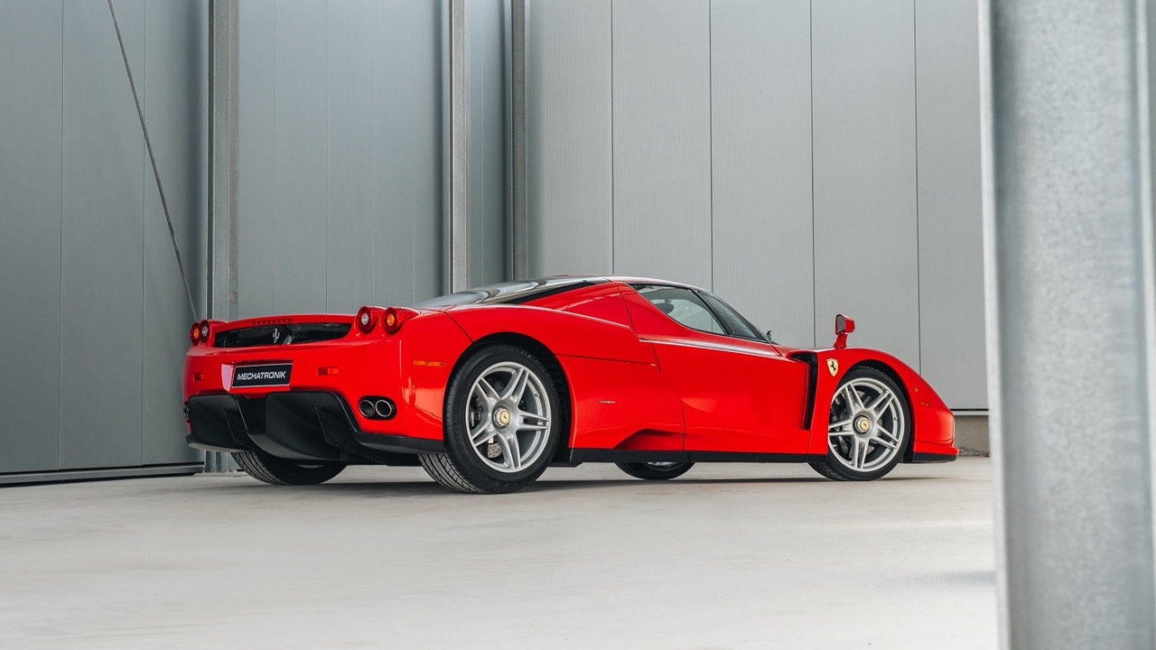 2004 Ferrari Enzo, 13/14