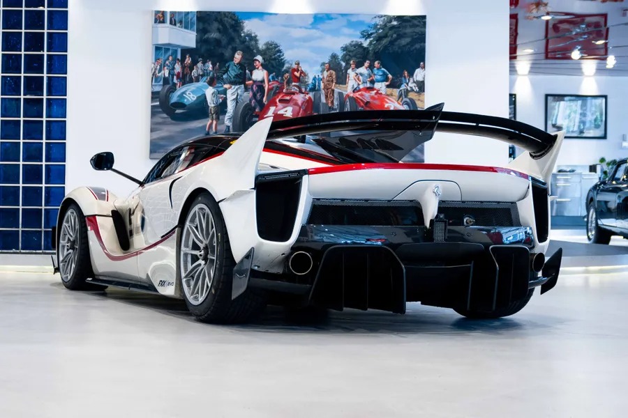 2015 Ferrari FXX-K Evo, 14/15