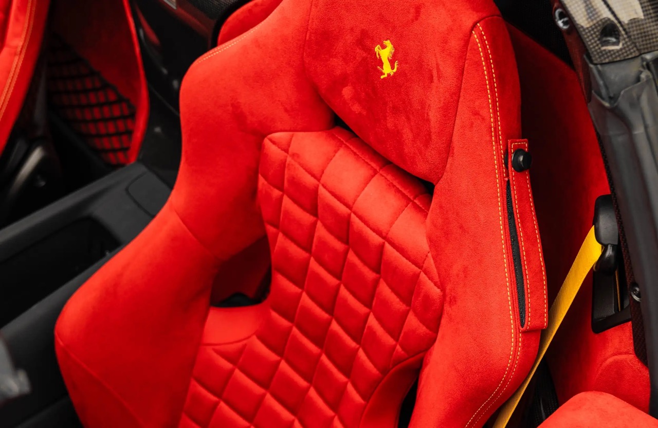 2023 Ferrari 812 Competizione Aperta, 7/17
