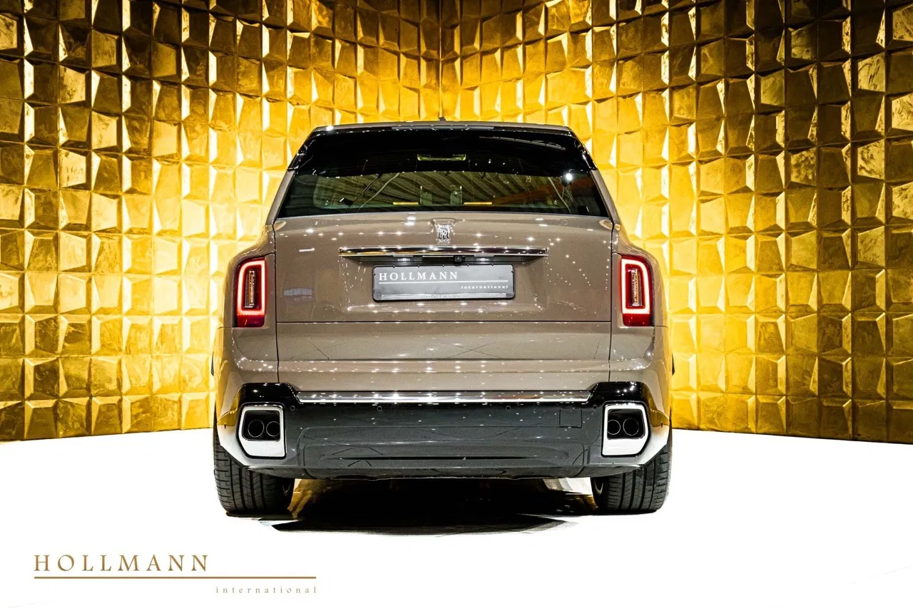 2026 Rolls-Royce Cullinan Series II for sale, exterior, Emperador Truffle