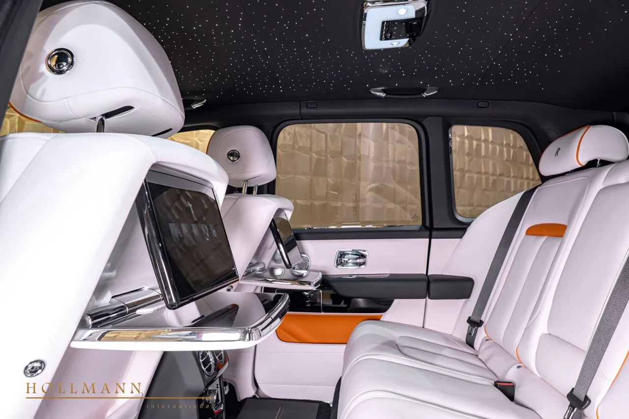 2026 Rolls-Royce Cullinan Series II interior, seats, Seashell