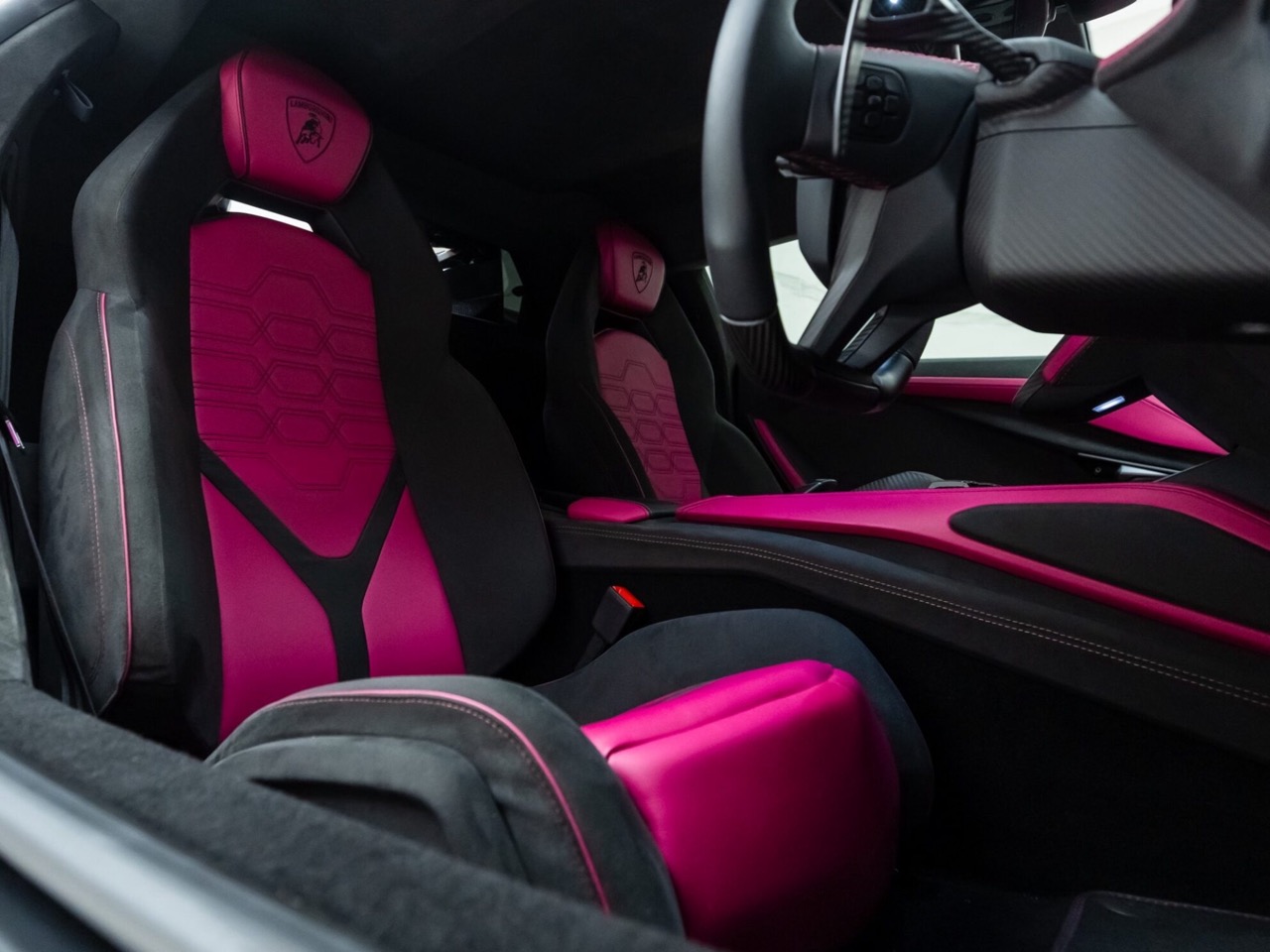 2024 Lamborghini Revuelto, 8/12