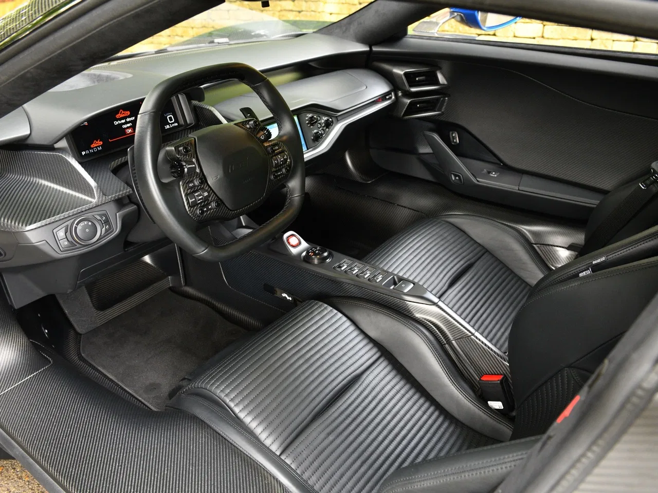 2021 Ford GT Carbon Series interior, Black Leather