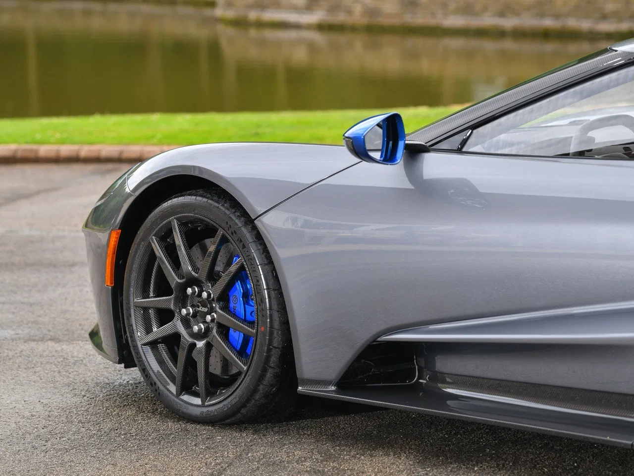 2021 Ford GT Carbon Series for sale, exterior, Liquid Grey