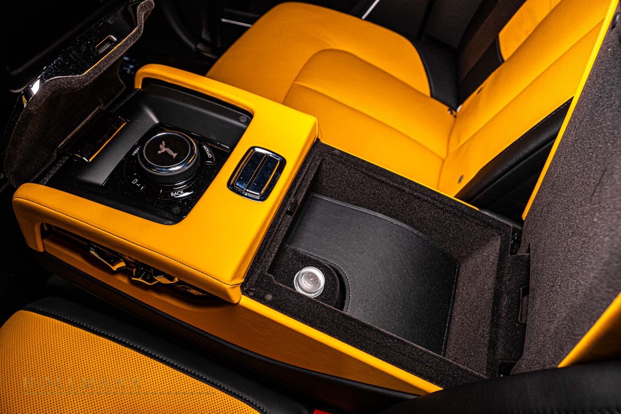 2025 Rolls-Royce Ghost Black Badge Series II, 10/11