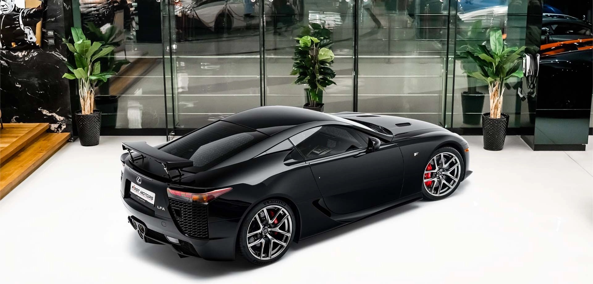 2012 Lexus LFA, 2/11