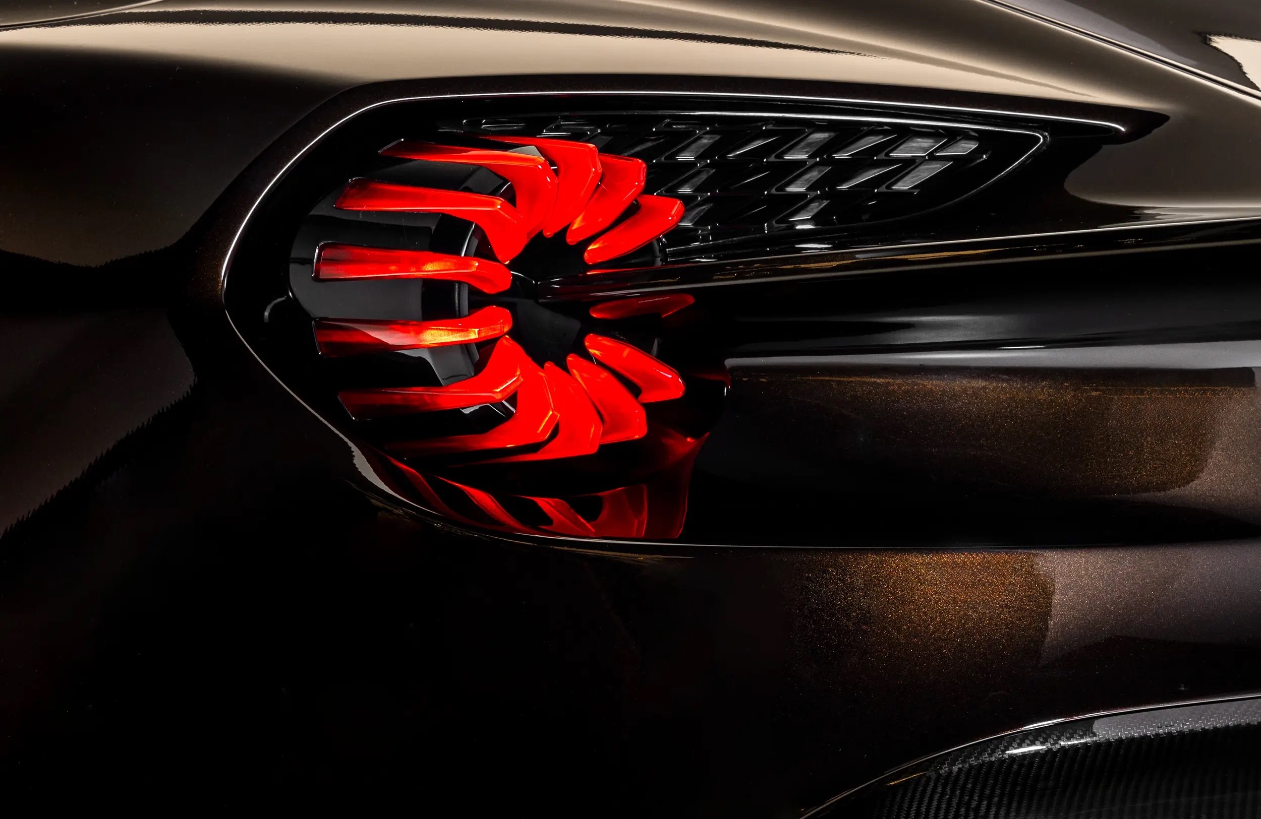2018 Aston-Martin Vanquish Zagato, 6/11