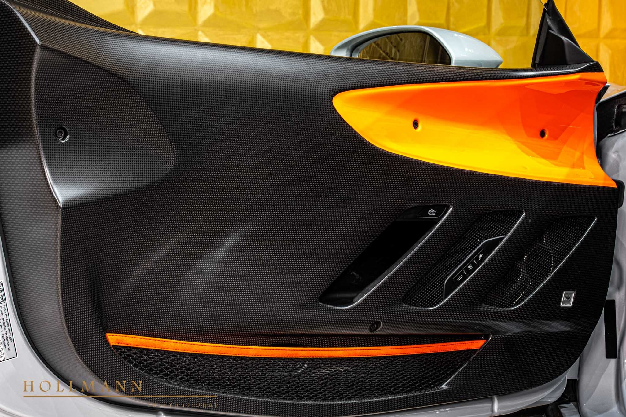 2025 Ferrari SF90 XX Stradale, 10/41
