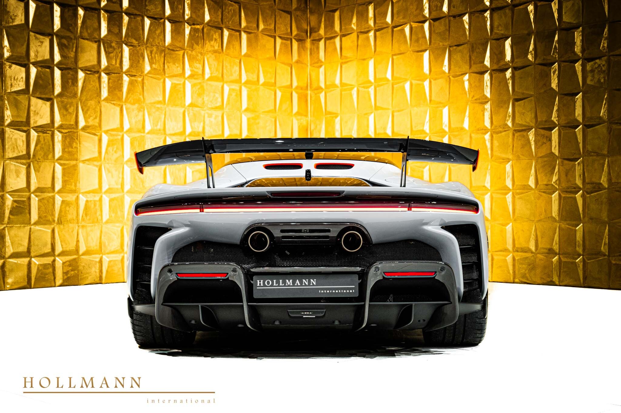 2025 Ferrari SF90 XX Stradale, 16/41
