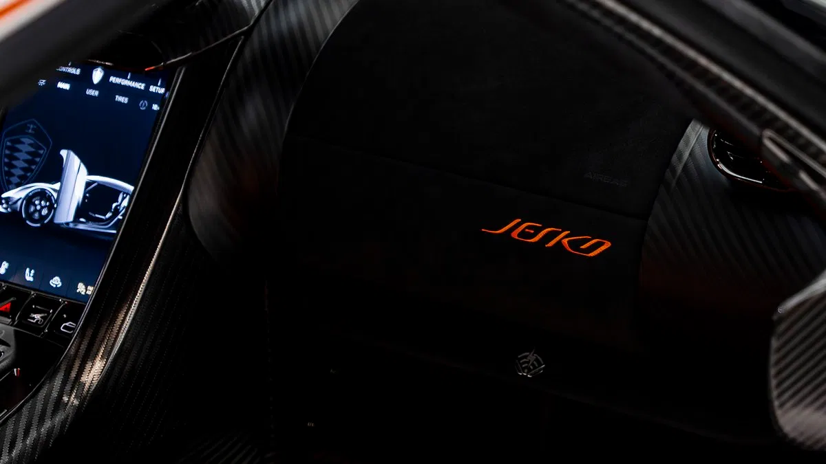 2024 Koenigsegg Jesko Attack interior, Orange