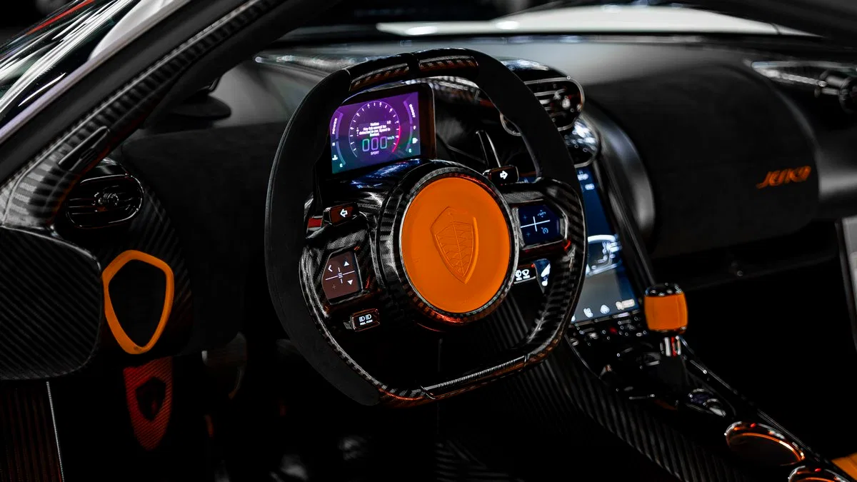 2024 Koenigsegg Jesko Attack interior, Orange
