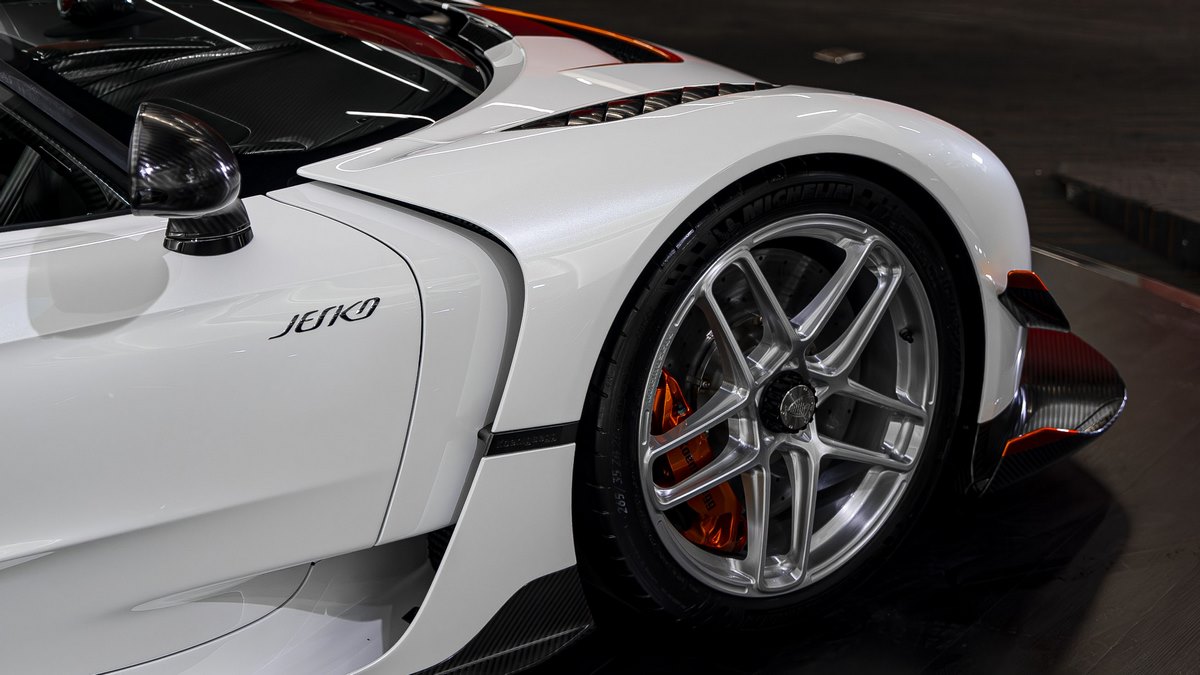 2024 Koenigsegg Jesko Attack, 15/18