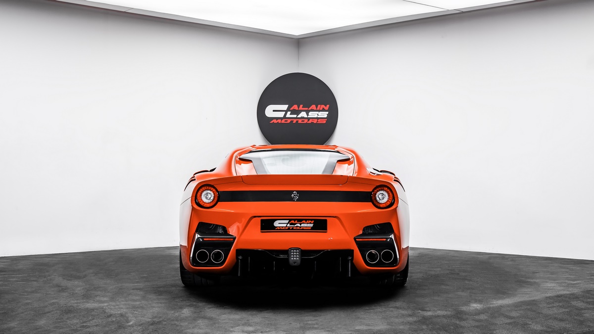 2017 Ferrari F12 TDF, 16/17