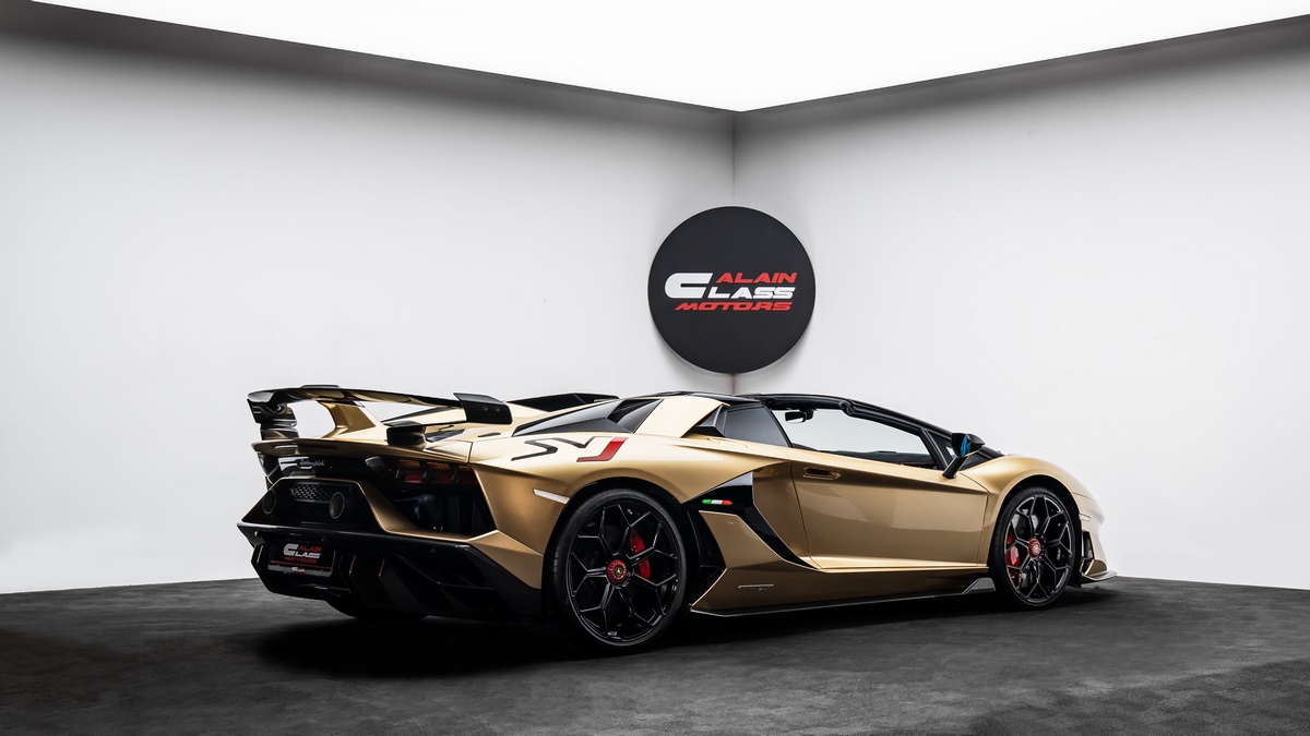 2021 Lamborghini Aventador SVJ Roadster, 2/18