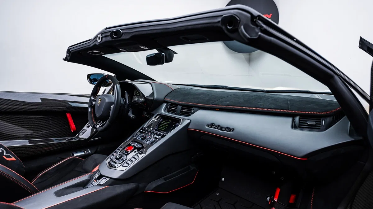 2021 Lamborghini Aventador SVJ Roadster interior, dashboard, Black & Red