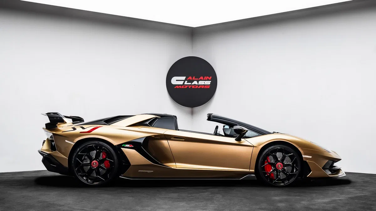 2021 Lamborghini Aventador SVJ Roadster for sale, exterior, Oro Elios