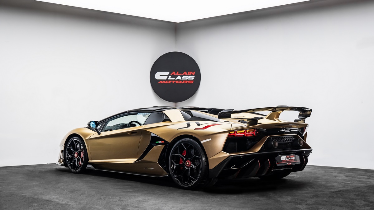 2021 Lamborghini Aventador SVJ Roadster, 6/18