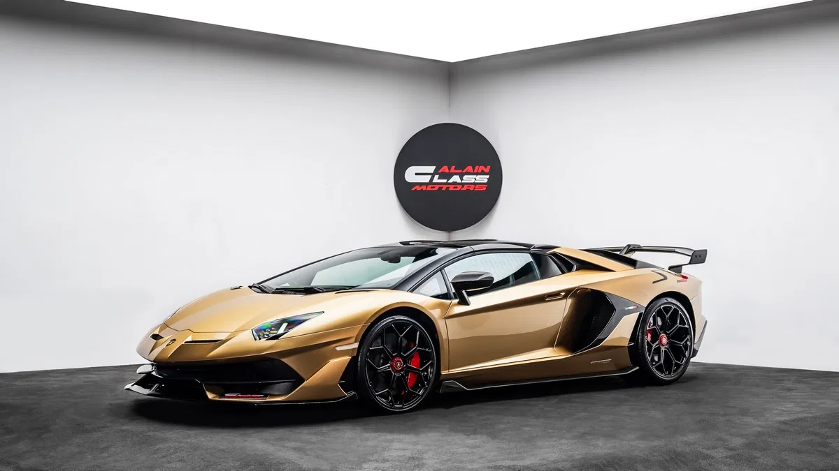 2021 Lamborghini Aventador SVJ Roadster for sale, exterior, Oro Elios