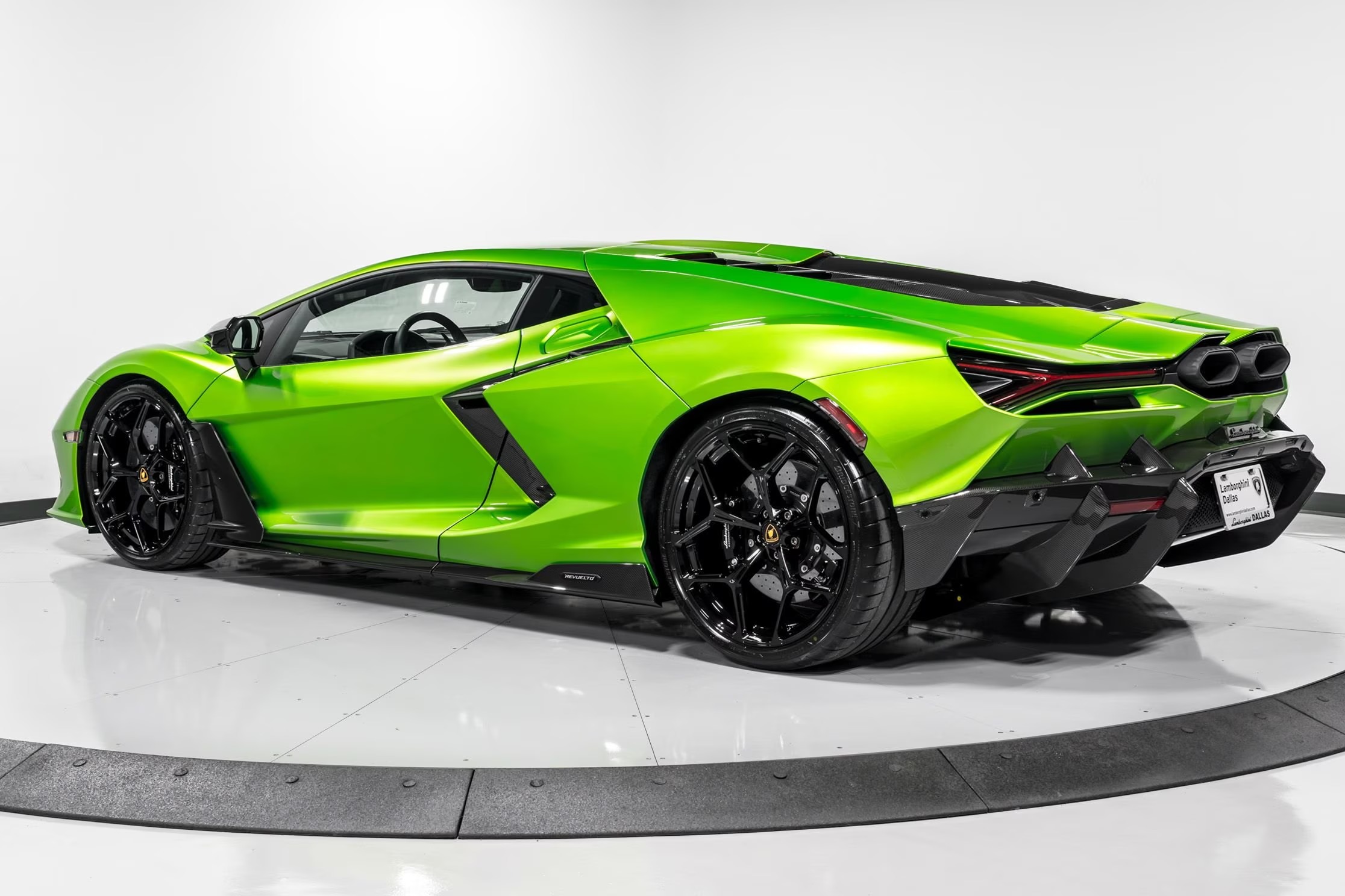 2024 Lamborghini Revuelto, 4/18