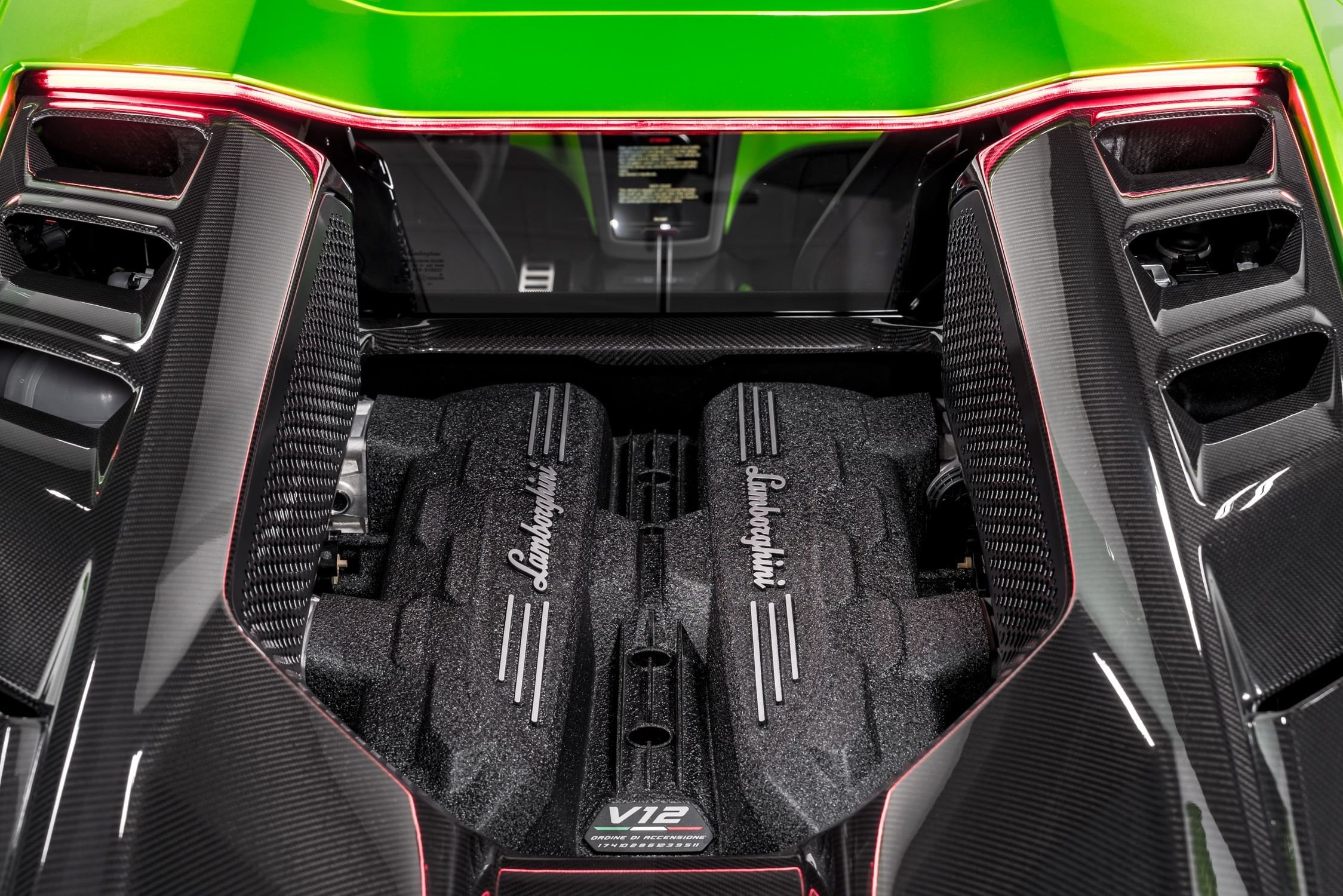 2024 Lamborghini Revuelto, 15/18
