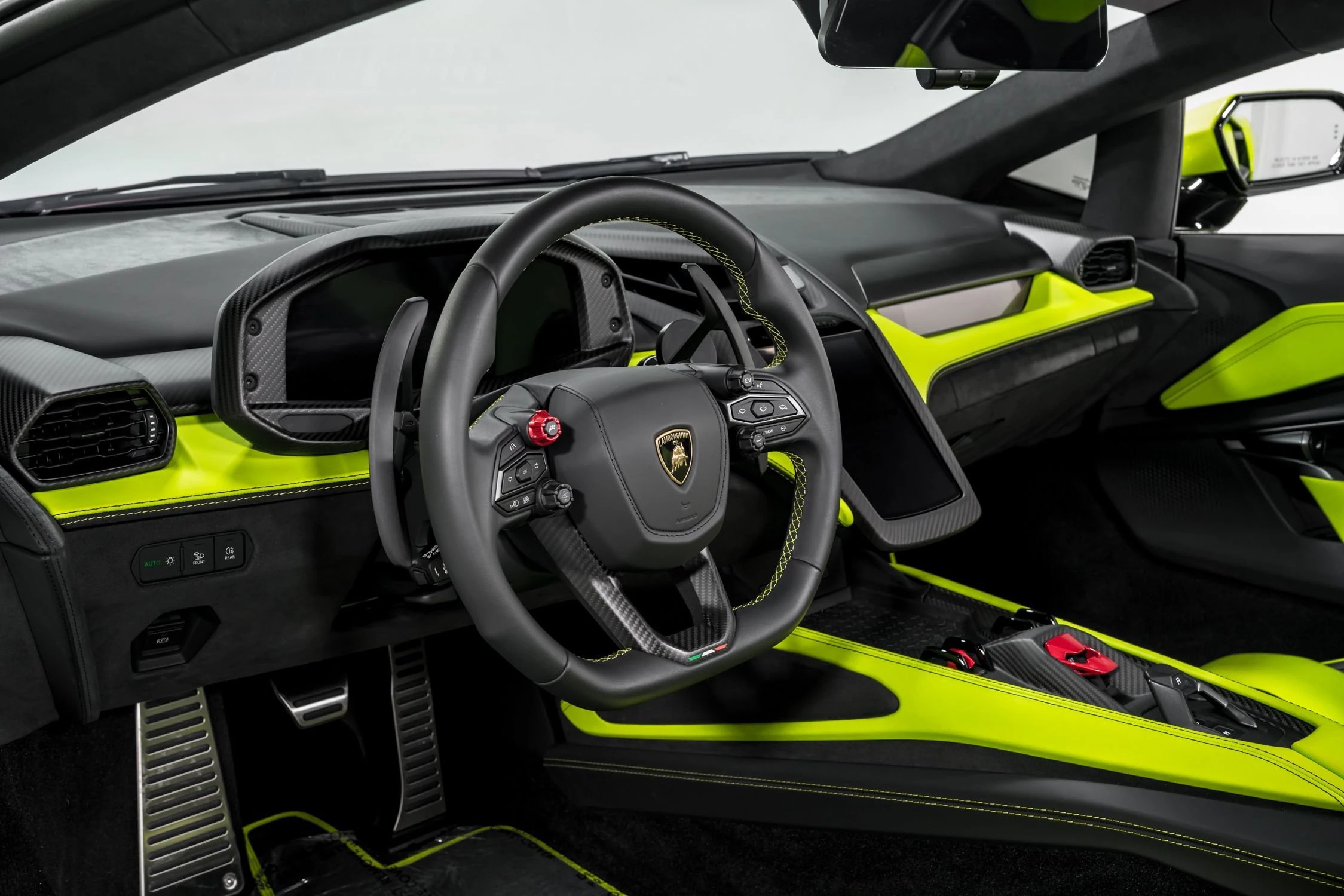 2024 Lamborghini Revuelto, 3/17