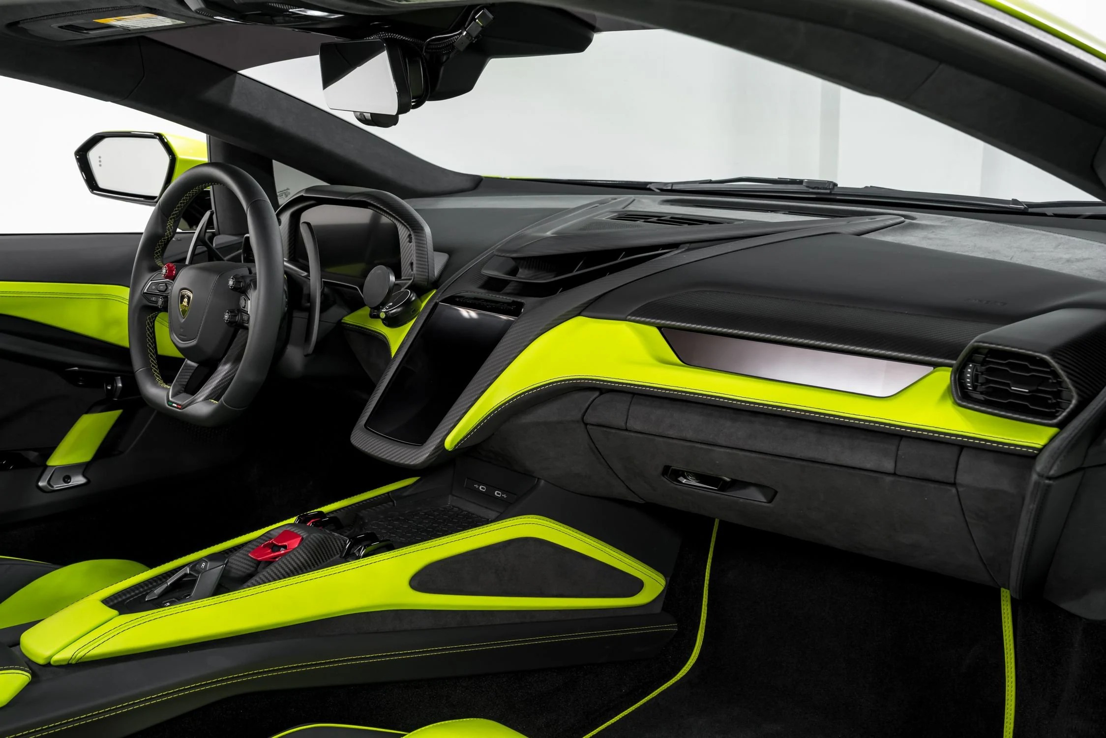 2024 Lamborghini Revuelto, 6/17