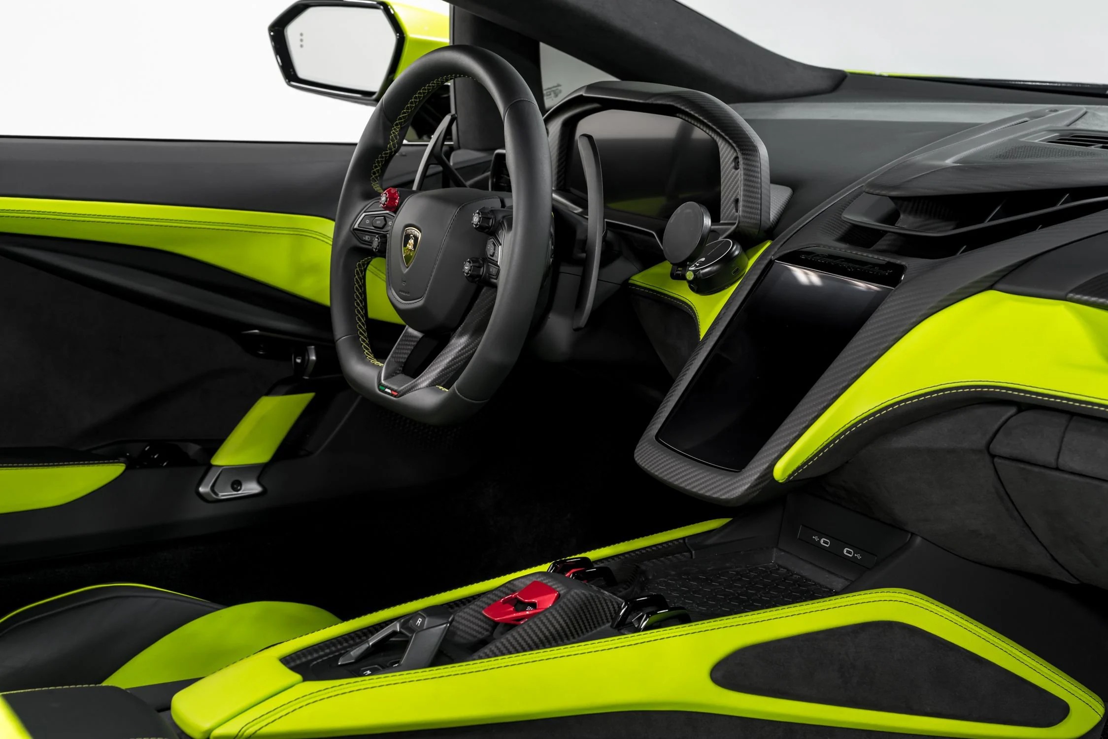 2024 Lamborghini Revuelto, 7/17