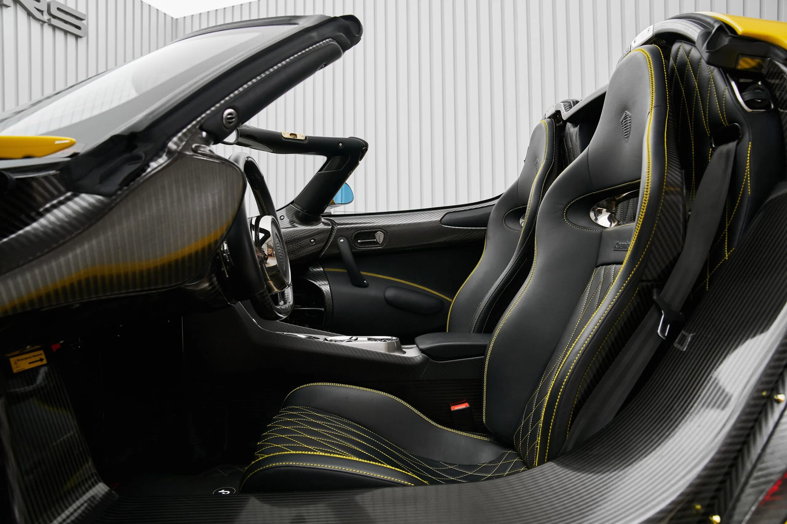2019 Koenigsegg Regera interior, seats