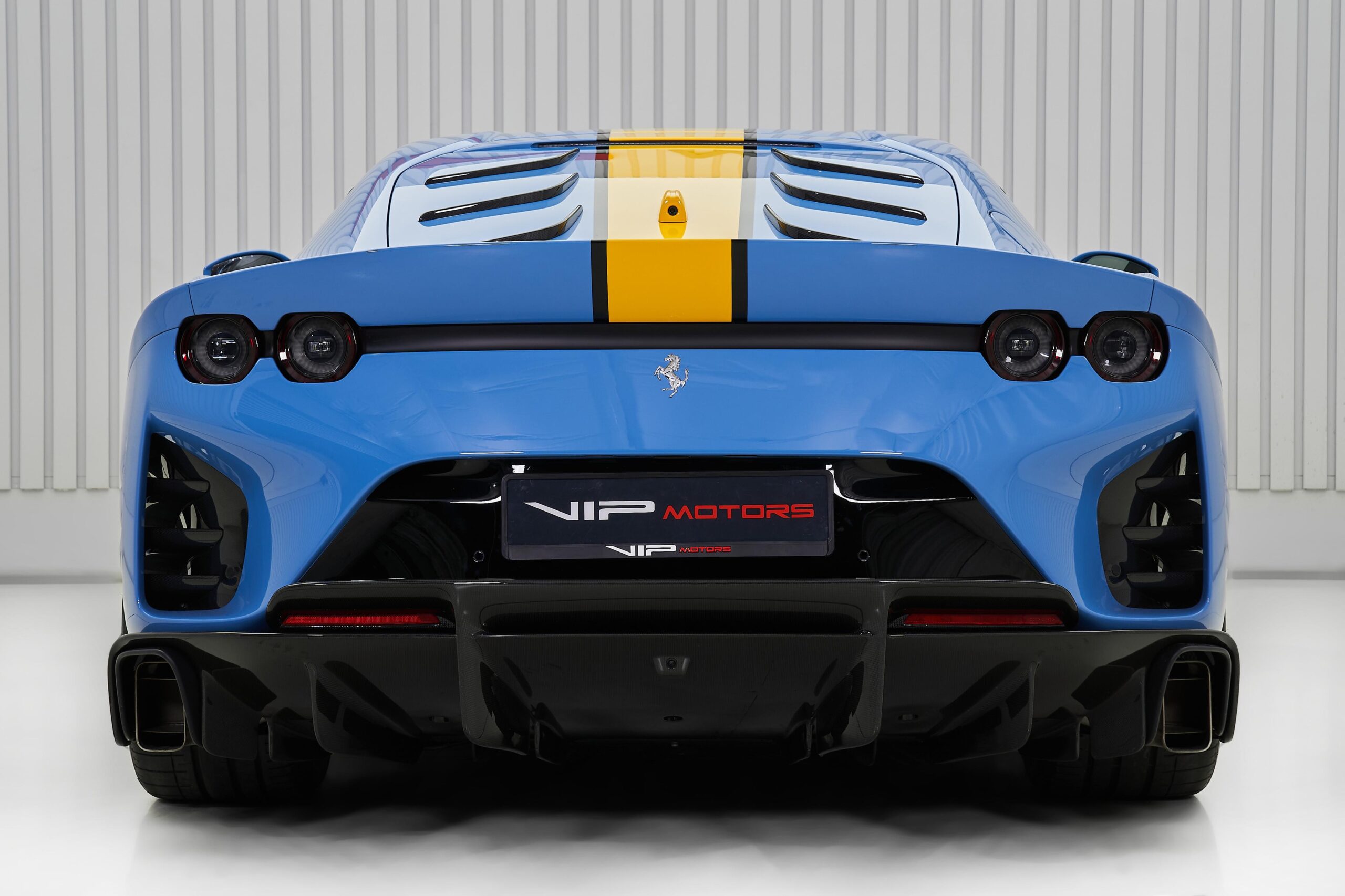 2023 Ferrari 812 Competizione, 9/9