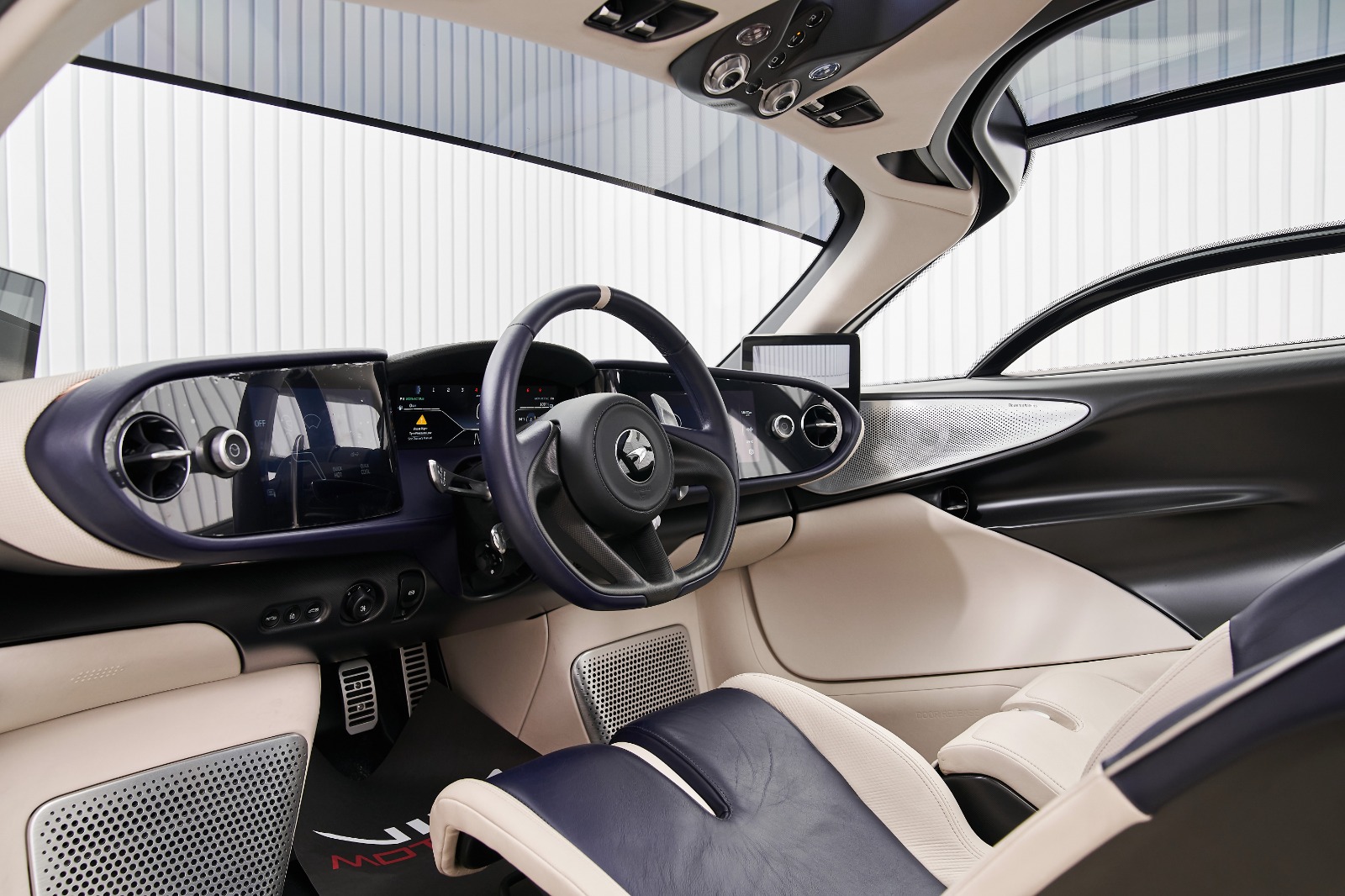 2021 McLaren Speedtail, 6/20