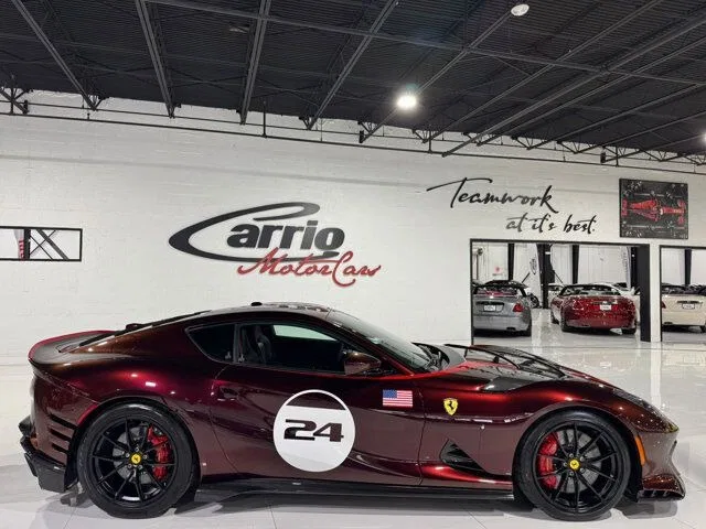 2022 Ferrari 812 Competizione for sale, photo 3 of 15