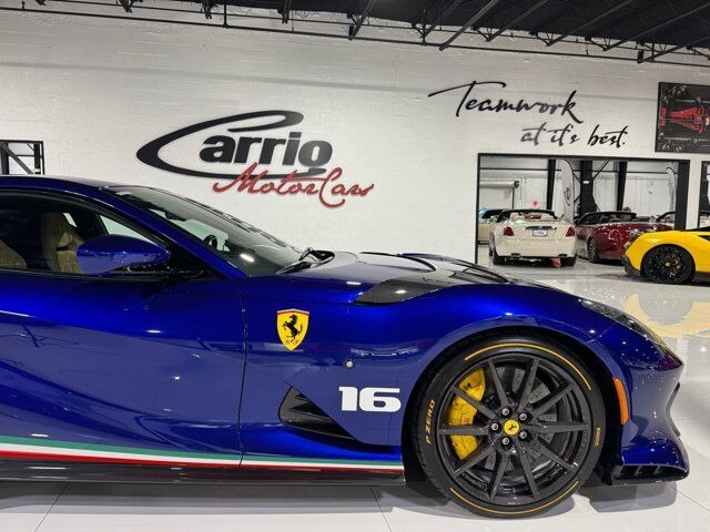 2023 Ferrari 812 Competizione, 19/20