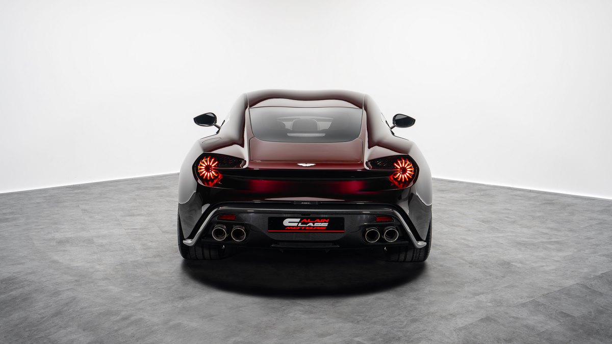 2018 Aston Martin Vanquish Zagato, 4/19