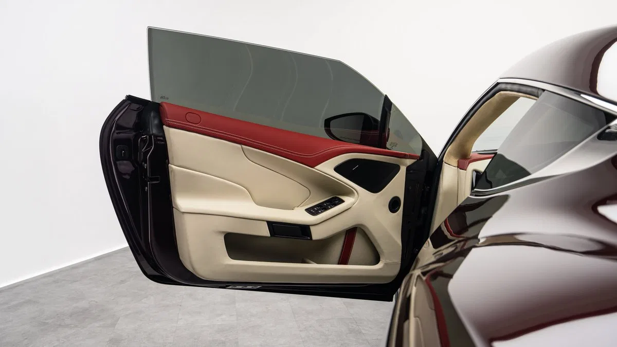2018 Aston Martin Vanquish Zagato interior, door panel, Beige
