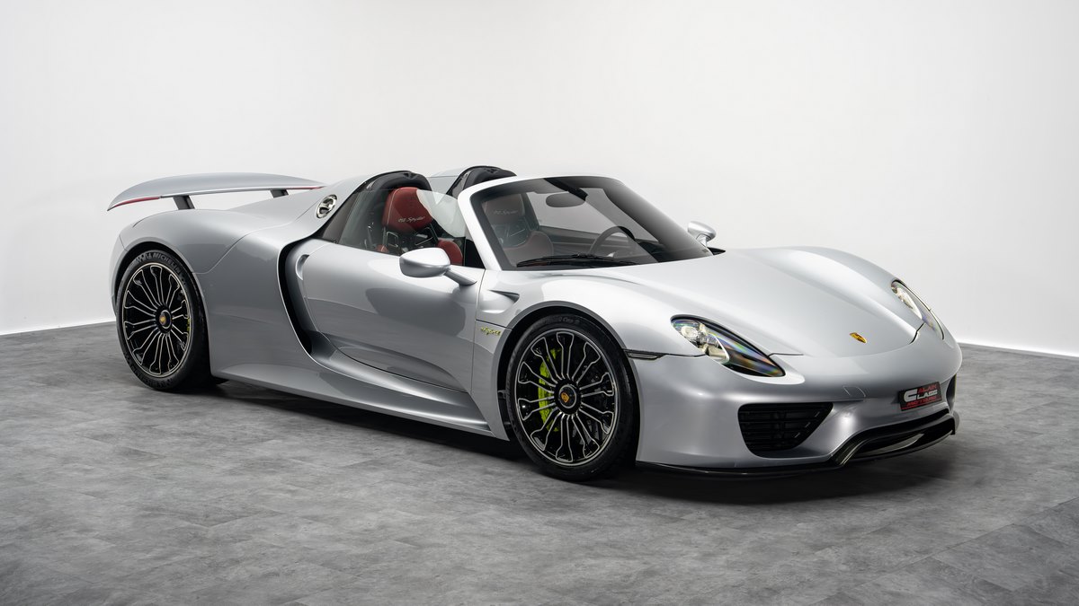 2015 Porsche 918 Spyder