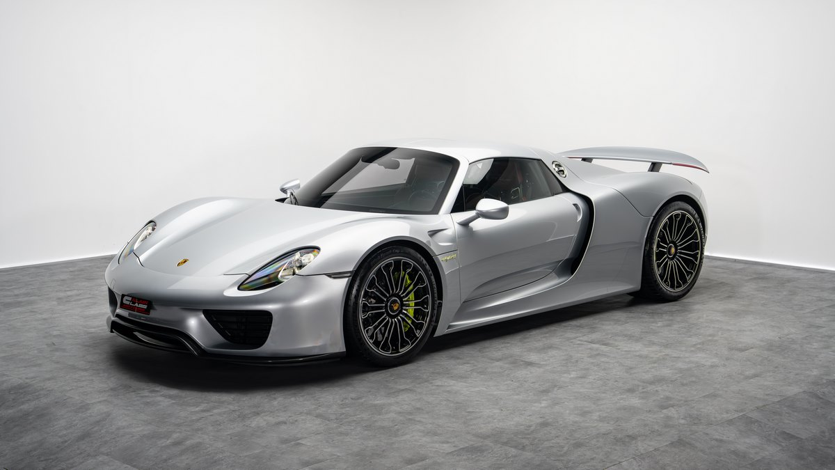 2015 Porsche 918 Spyder, 3/20