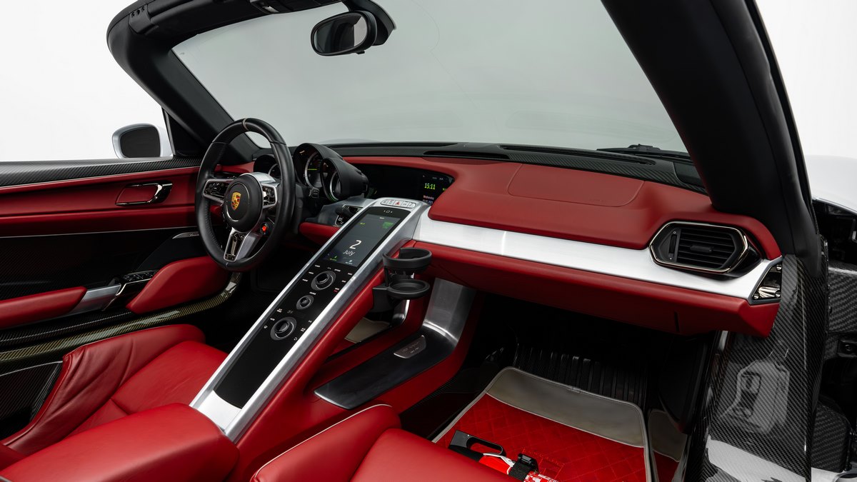 2015 Porsche 918 Spyder, 9/20