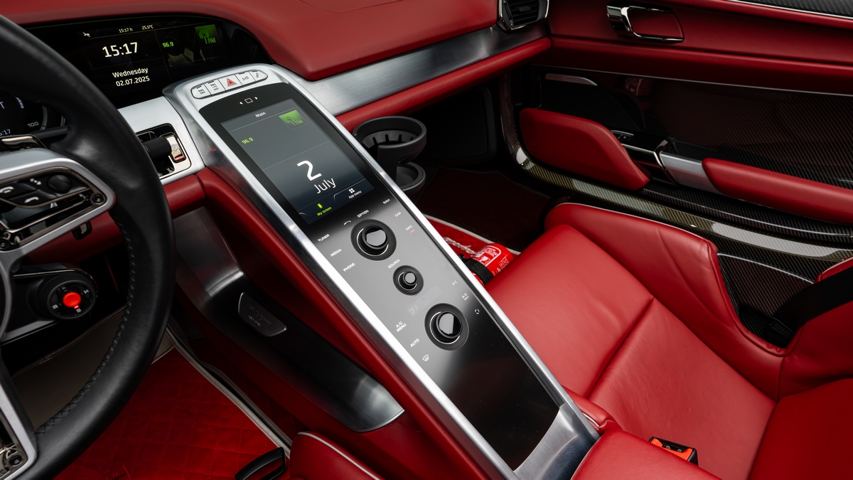 2015 Porsche 918 Spyder, 11/20