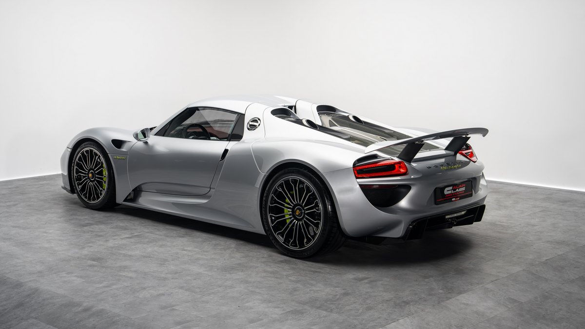 2015 Porsche 918 Spyder, 16/20