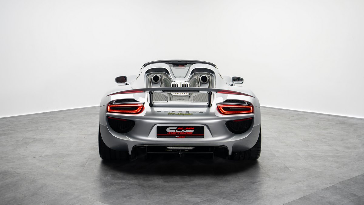 2015 Porsche 918 Spyder, 17/20