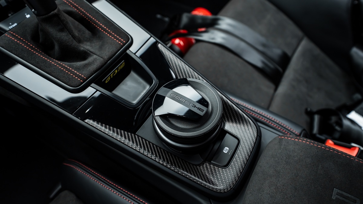 2024 Porsche 911 GT3 RS, 13/18