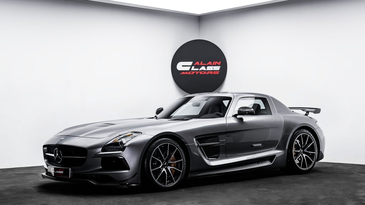 2014 Mercedes-AMG SLS Black Series, 4/17