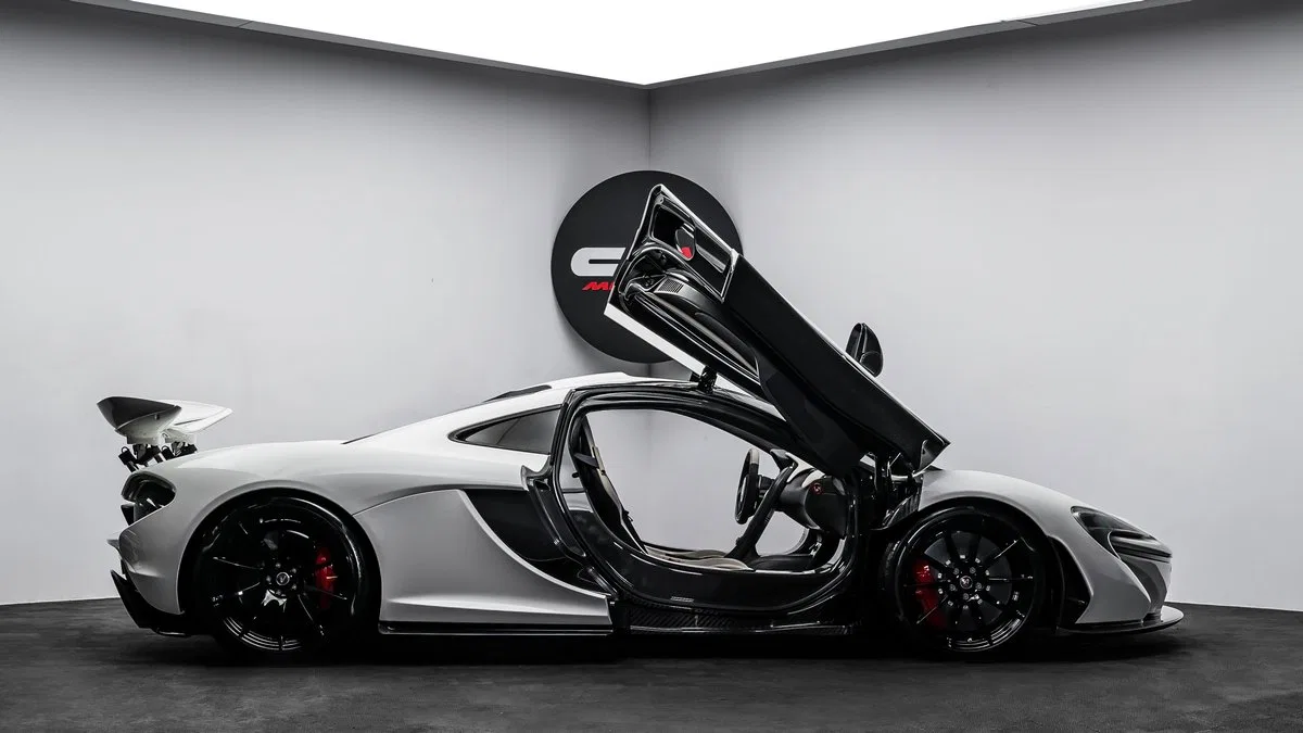 2014 McLaren P1 for sale, exterior, White